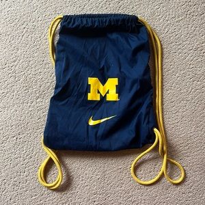 Nike Michigan drawstring bag